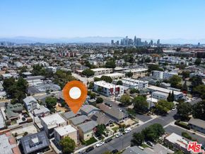 1325 W 37th Place, Los Angeles CA 90007