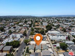 1325 W 37th Place, Los Angeles CA 90007