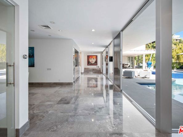 1250 Angelo Drive, Beverly Hills CA 90210