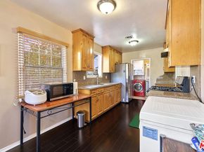 9885 Lev Avenue, Arleta CA 91331