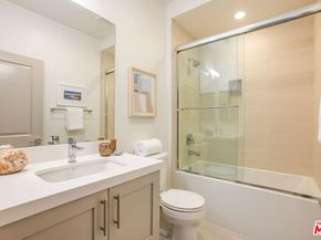 10742 Bloomfield Street, Toluca Lake CA 91602