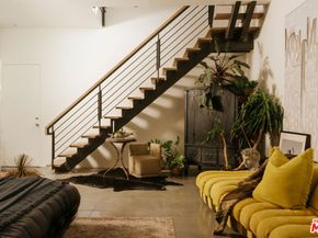 630 Rose Avenue 1, Venice CA 90291