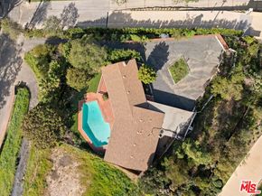 590 N Tigertail Road, Los Angeles CA 90049