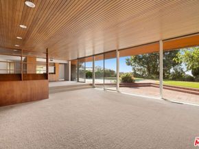 590 N Tigertail Road, Los Angeles CA 90049