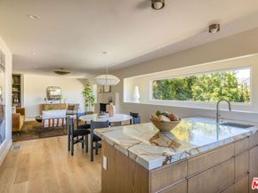 3815 Chanson Drive, View Park CA 90043