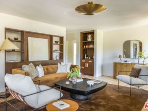 3815 Chanson Drive, View Park CA 90043