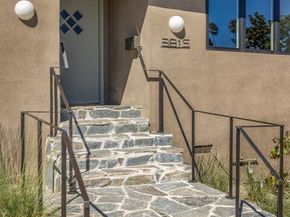 3815 Chanson Drive, View Park CA 90043