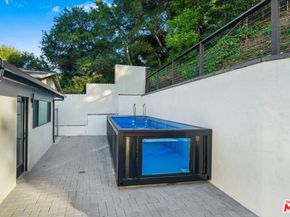 3873 Royal Woods Drive, Sherman Oaks CA 91403