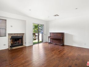 1628 N Formosa Avenue A, Los Angeles CA 90046