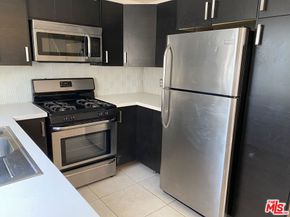 1628 N Formosa Avenue A, Los Angeles CA 90046