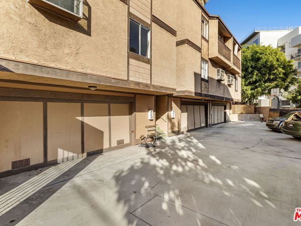 1628 N Formosa Avenue A, Los Angeles CA 90046