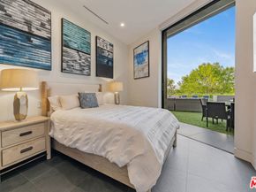 3712 Broadlawn Drive, Los Angeles CA 90068