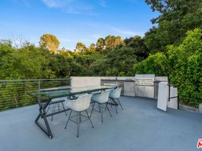 3712 Broadlawn Drive, Los Angeles CA 90068
