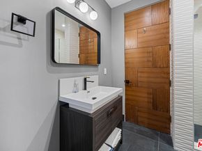 3712 Broadlawn Drive, Los Angeles CA 90068