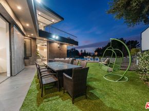 3712 Broadlawn Drive, Los Angeles CA 90068