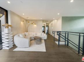 3712 Broadlawn Drive, Los Angeles CA 90068