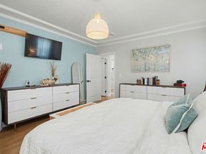 1135 W 81st Place, Los Angeles CA 90044