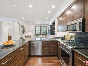 850 N Croft Avenue 202, Los Angeles CA 90069