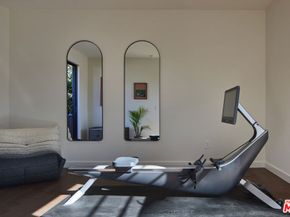 4263 Le Bourget Avenue, Culver City CA 90232