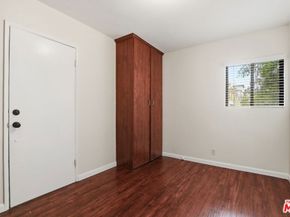 7154 Lexington Avenue, West Hollywood CA 90046