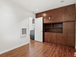 7154 Lexington Avenue, West Hollywood CA 90046