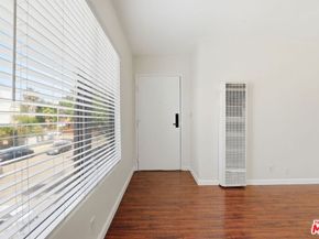 7154 Lexington Avenue, West Hollywood CA 90046