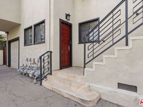 7154 Lexington Avenue, West Hollywood CA 90046