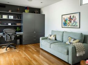 34 S Venice Boulevard 2, Venice CA 90291