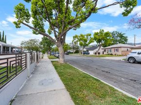 1505 N Naomi Street, Burbank CA 91505