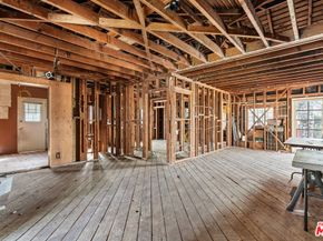 1505 N Naomi Street, Burbank CA 91505