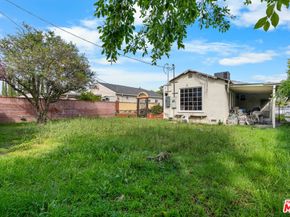 1505 N Naomi Street, Burbank CA 91505