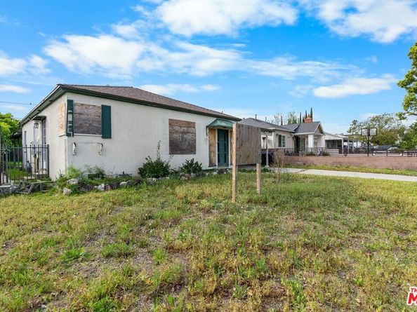 1505 N Naomi Street, Burbank CA 91505