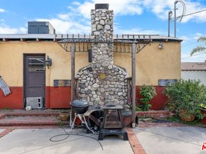 1505 N Naomi Street, Burbank CA 91505