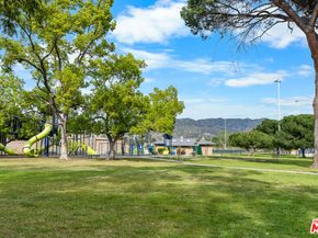 1505 N Naomi Street, Burbank CA 91505