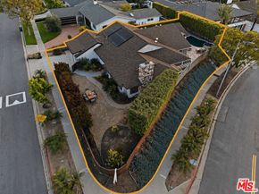 6213 S Corning Avenue, Los Angeles CA 90056