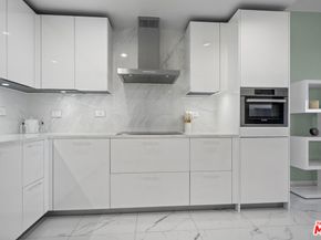 6250 Hollywood Boulevard 12F, Los Angeles CA 90028