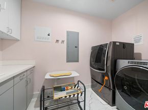 6250 Hollywood Boulevard 12F, Los Angeles CA 90028