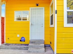 624 W Beach Avenue, Inglewood CA 90302