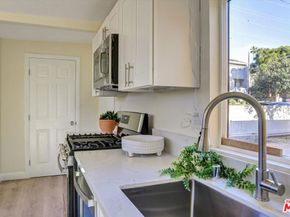 624 W Beach Avenue, Inglewood CA 90302