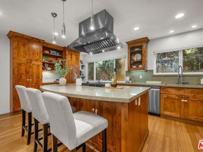 1315 Stanford Street 3, Santa Monica CA 90404