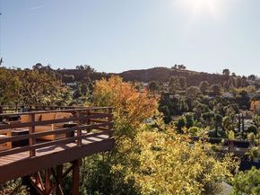 4249 Torreon Drive, Woodland Hills CA 91364