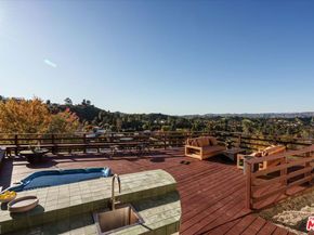 4249 Torreon Drive, Woodland Hills CA 91364