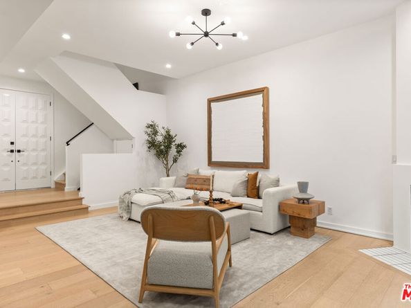 1131 12th Street 102, Santa Monica CA 90403