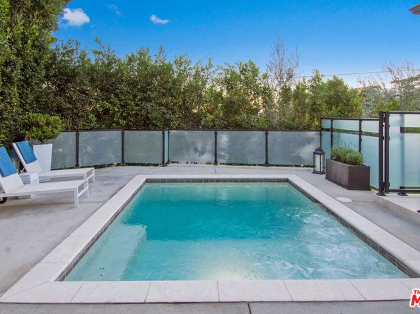 1601 Sunset Plaza Drive, West Hollywood CA 90069