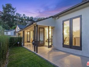 1601 Sunset Plaza Drive, West Hollywood CA 90069