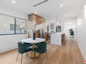 2911 S Rimpau Boulevard 2909, Los Angeles CA 90016