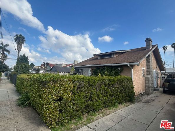 6648 8th Avenue, Los Angeles CA 90043