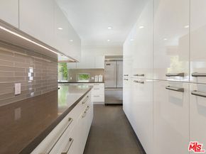 15514 Casiano Court, Los Angeles CA 90077