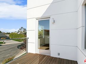 15514 Casiano Court, Los Angeles CA 90077