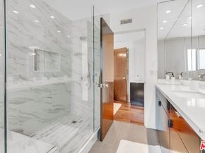 15514 Casiano Court, Los Angeles CA 90077